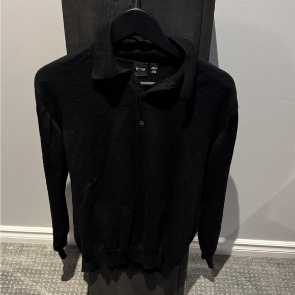 Boss
Wool polo
Size L - Picture 1 of 1